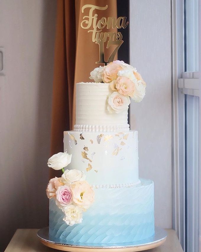 3 tiers Celebration cake (Wedding, Birthday, etc) by duchess bakes - 007