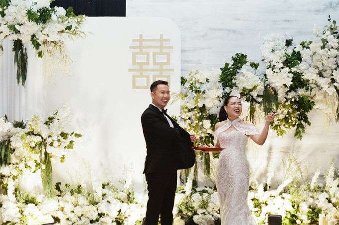 Candid Wedding Analog - Yosa & Keke by Kaye Brothers Tailor - 015