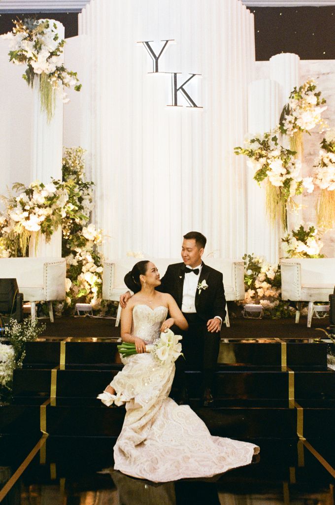 Candid Wedding Analog - Yosa & Keke by Kaye Brothers Tailor - 018