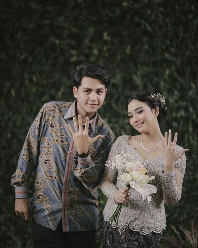 Engagement Adzana & Rizky by Chandira Wedding Organizer - 025 Engagement Adzana & Rizky by Chandira Wedding Organizer - 025