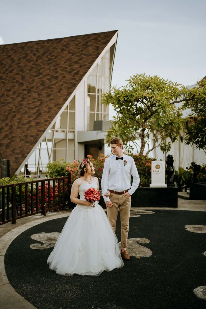 Kloe & Lochy's Wedding Celebration At Nusa Dua, Bali by Amora Bali Weddings - 026 Kloe & Lochy's Wedding Celebration At Nusa Dua, Bali by Amora Bali Weddings - 026