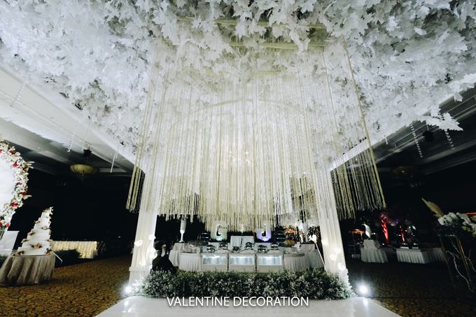 Glenn & Jesslyn Wedding Decoration at Puri Bengawan by Valentine Wedding Decoration - 026