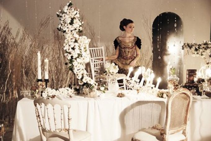 Multitude of white covers a multitude of sins by Tea Rose Wedding Designer - 009 Multitude of white covers a multitude of sins by Tea Rose Wedding Designer - 009