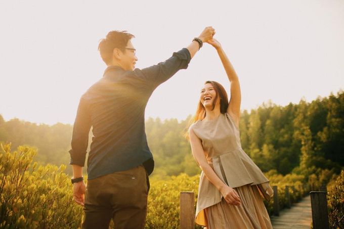 Beach and Nature Prewedding Rayong Thailand by Kanvela - 021 Beach and Nature Prewedding Rayong Thailand by Kanvela - 021