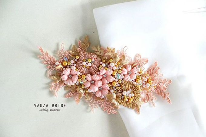 CUSTOM WEDDING HEADPIECE by Vauza Griya Muslimah - 016