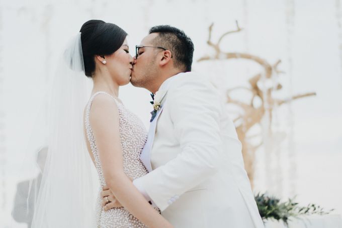 Yoga & Vivi Wedding by Hilda by Bridestory - 028