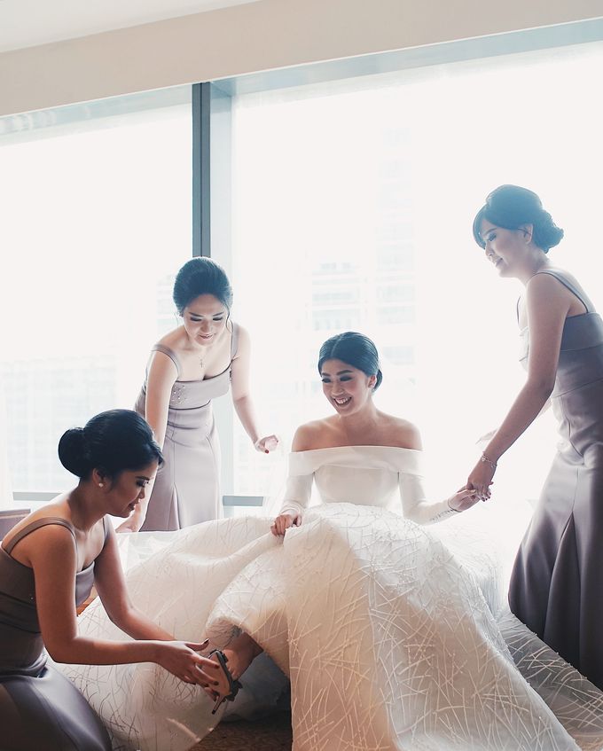 Ritz Carlton - Edsel & Velin by Maestro Wedding Organizer - 006 Ritz Carlton - Edsel & Velin by Maestro Wedding Organizer - 006