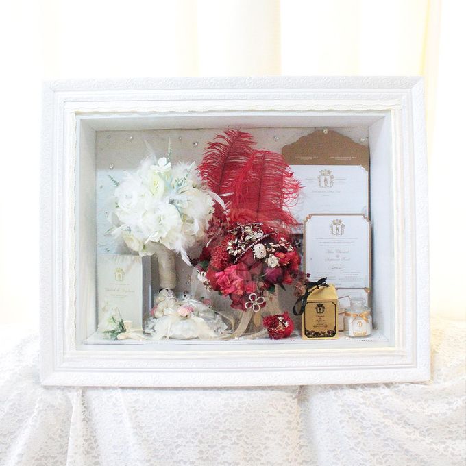 Frame Bouquet by Cup Of Love Design Studio - 003 Frame Bouquet by Cup Of Love Design Studio - 003