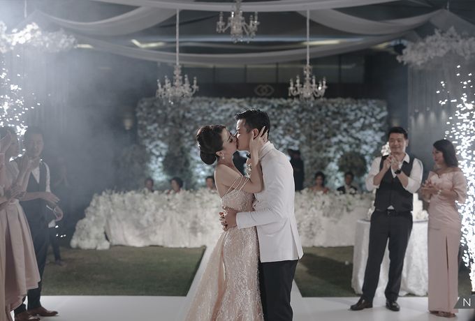 Dion Wiyoko & Fiona Wedding by Djampiro Band Bali - 031 Dion Wiyoko & Fiona Wedding by Djampiro Band Bali - 031