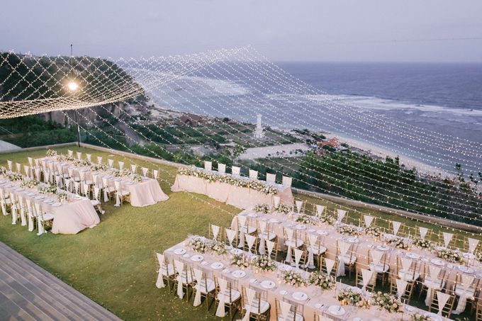 Romantic and Sweet Wedding overlooking the Bali Ocean at Latitude Villa by Silverdust Decoration - 017 Romantic and Sweet Wedding overlooking the Bali Ocean at Latitude Villa by Silverdust Decoration - 017