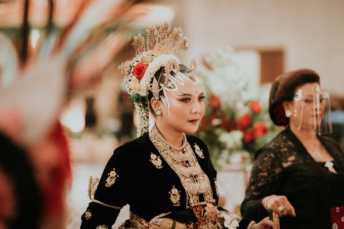 Traditional Wedding Alfi & Hendric by Alethaproject - 009 Traditional Wedding Alfi & Hendric by Alethaproject - 009