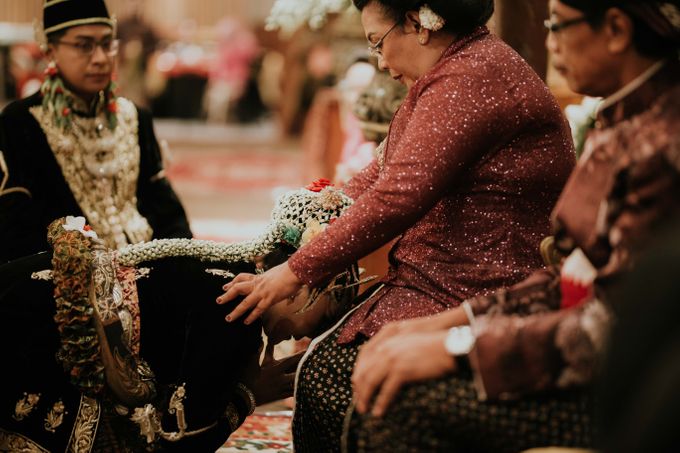 Traditional Wedding Alfi & Hendric by Alethaproject - 017 Traditional Wedding Alfi & Hendric by Alethaproject - 017
