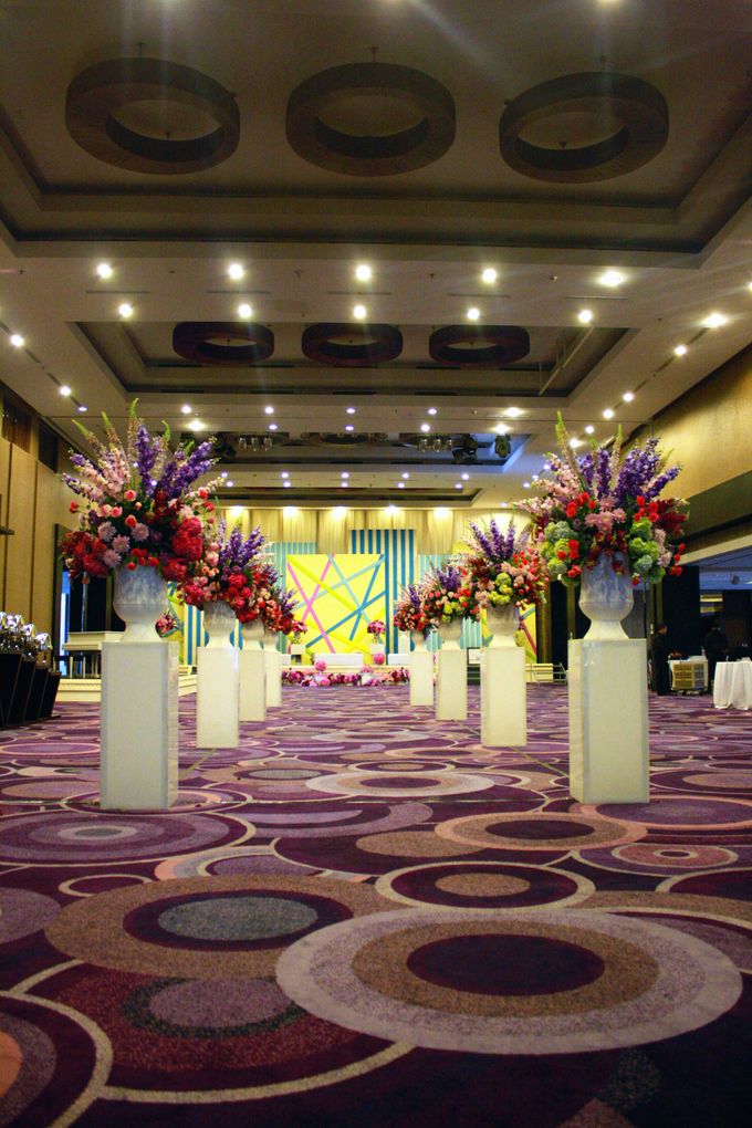 Wedding Decoration & Set Up at Holiday Inn Bandung Pasteur by Holiday Inn Bandung Pasteur - 003 Wedding Decoration & Set Up at Holiday Inn Bandung Pasteur by Holiday Inn Bandung Pasteur - 003