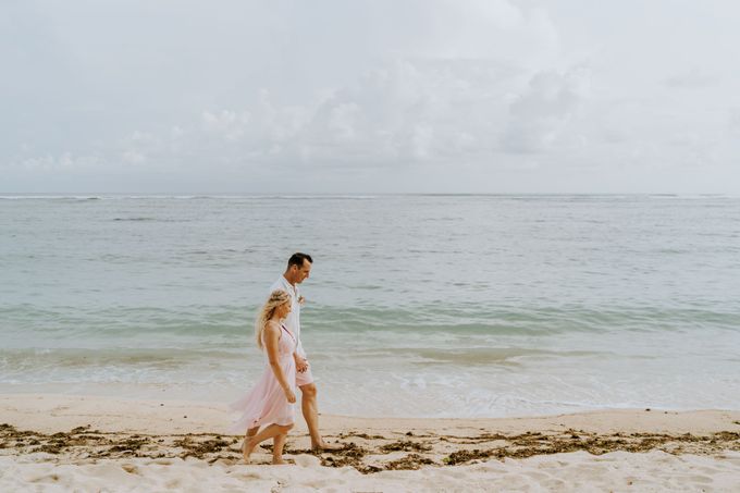 Kerry & Paul's Elopement Wedding Ceremony In Nusa Dua Beach, Bali by Amora Bali Weddings - 030 Kerry & Paul's Elopement Wedding Ceremony In Nusa Dua Beach, Bali by Amora Bali Weddings - 030