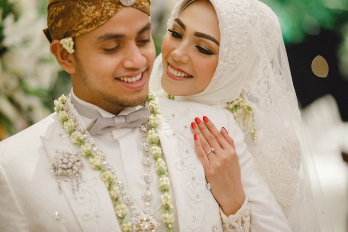 Ray Zulham & Milka Anisa Wedding by Ambar Paes Traditional Wedding Make Up - 007