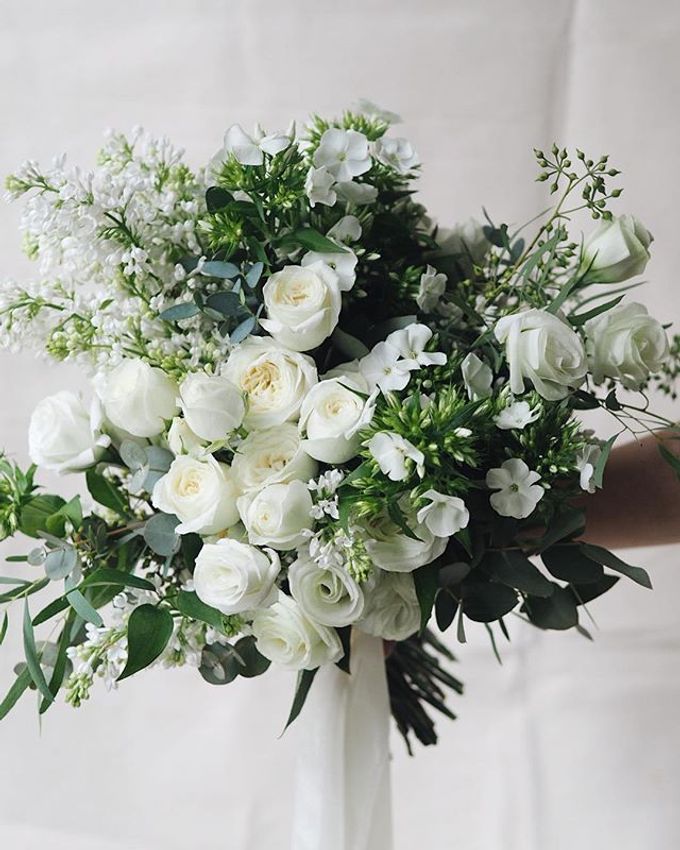 Bridal Bouquets by Floral Magic - 007 Bridal Bouquets by Floral Magic - 007