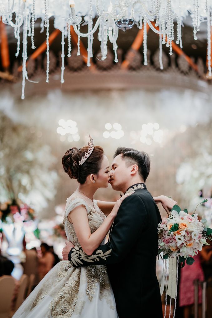 The Wedding of Leon & Audrey by Hotel Indonesia Kempinski Jakarta - 030 The Wedding of Leon & Audrey by Hotel Indonesia Kempinski Jakarta - 030