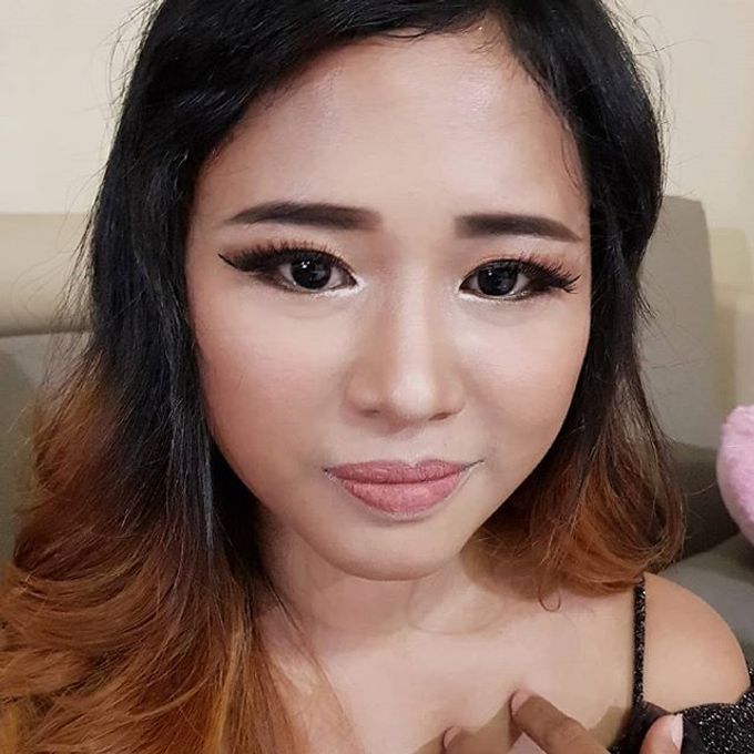 Simple Party Makeup by Juny Veniera Makeup Artist - 002 Simple Party Makeup by Juny Veniera Makeup Artist - 002