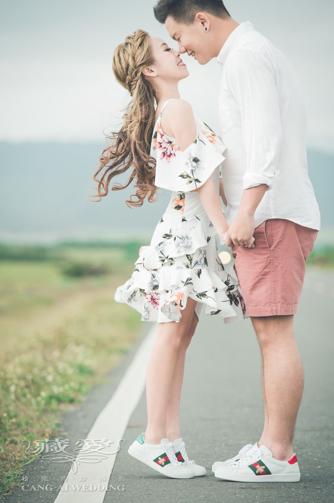 Casual Outfit by Cang Ai Wedding - 011 Casual Outfit by Cang Ai Wedding - 011