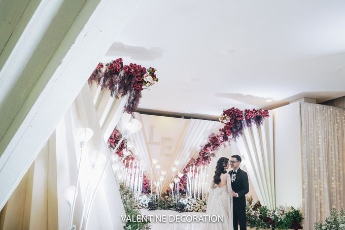 Ludwig & Eve Wedding Decoration at Graha Mekar Wangi by Valentine Wedding Decoration - 033