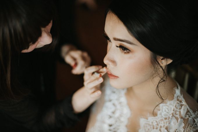 Ana Octarina & Adie Baron - Wedding Day - Tirtha Bridal by ILUMINEN - 005 Ana Octarina & Adie Baron - Wedding Day - Tirtha Bridal by ILUMINEN - 005