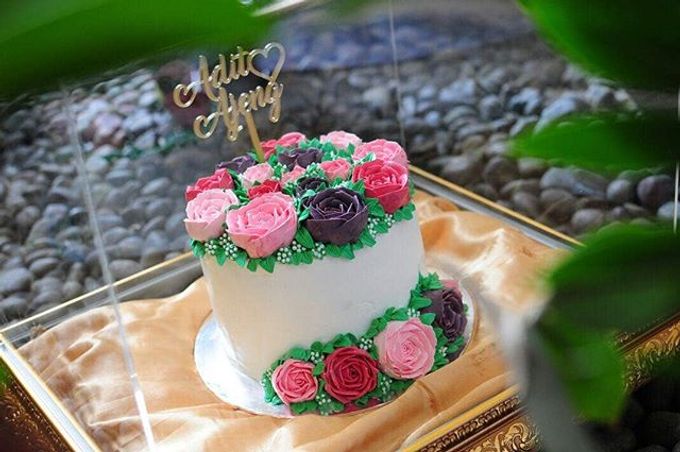 Gold Theme Seserahan by pictures by OWMO - 001 Gold Theme Seserahan by pictures by OWMO - 001