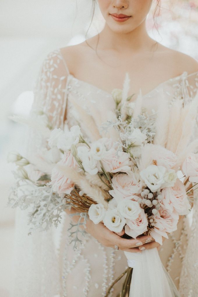 Ana Octarina & Adie Baron - Wedding Day - Tirtha Bridal by ILUMINEN - 013 Ana Octarina & Adie Baron - Wedding Day - Tirtha Bridal by ILUMINEN - 013