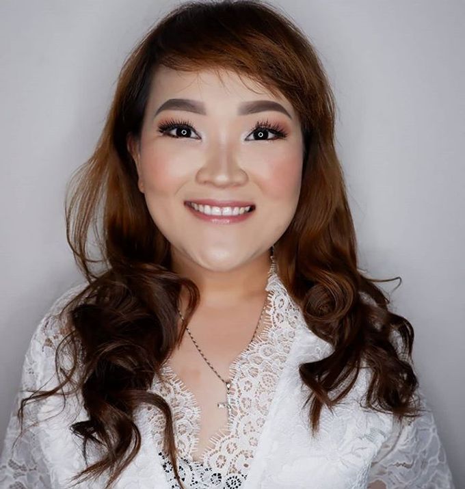 Morning Ceremony Look For Wedding For Miss Yeyen by Desiliafu makeupartist - 003 Morning Ceremony Look For Wedding For Miss Yeyen by Desiliafu makeupartist - 003