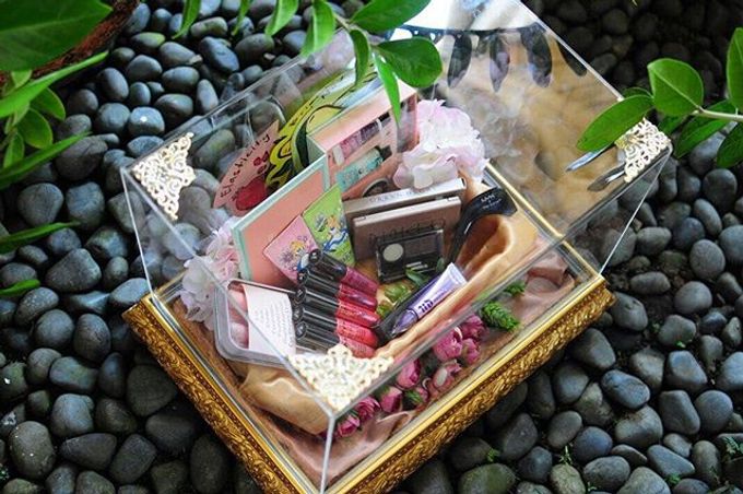 Gold Theme Seserahan by pictures by OWMO - 002 Gold Theme Seserahan by pictures by OWMO - 002