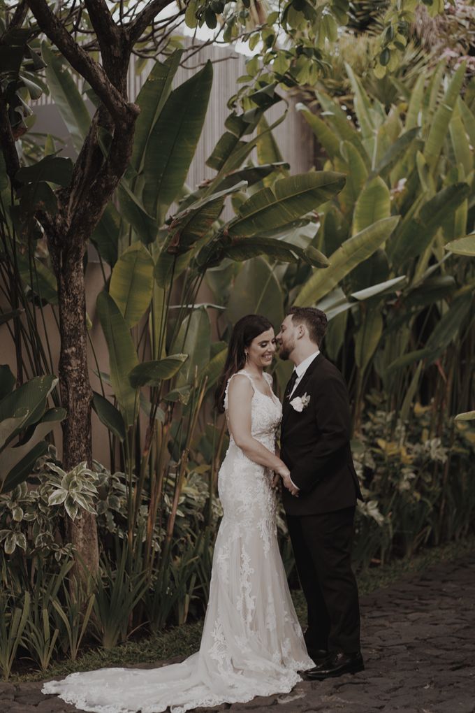 Mindy & Cameron Wedding at W Hotel Bali by AKSA Creative - 037