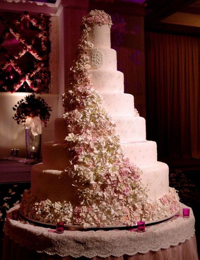 7 Tiers Wedding Cake By Lenovelle Cake