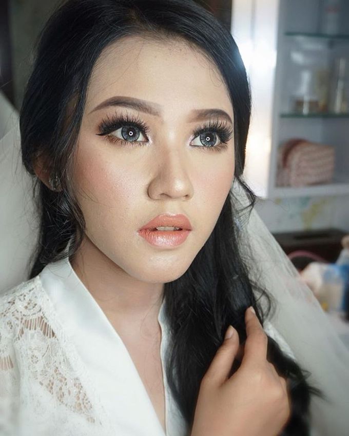 Wedding Make Up  by shabrinamakeup - 017