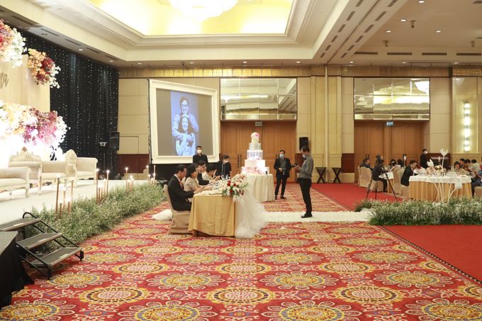 MC Wedding Ritz Carlton Mega Kuningan Jakarta - Anthony Stevven by King Foto & Bridal Image Wedding - 009 MC Wedding Ritz Carlton Mega Kuningan Jakarta - Anthony Stevven by King Foto & Bridal Image Wedding - 009
