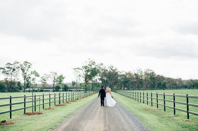 Tarryn and Michael - Beaudesert Gold Coast Wedding by Figtree Wedding Photography - 003