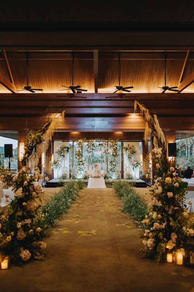 Semi Indoor Wedding - at Damai Indah Golf by ASA organizer - 008