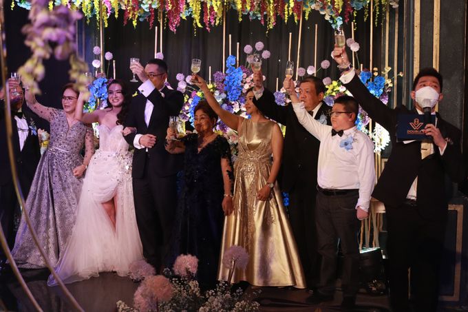 MC Wedding Intimate At Double Tree by Hilton Jakarta - Anthony Stevven by Levine Decoration - 014 MC Wedding Intimate At Double Tree by Hilton Jakarta - Anthony Stevven by Levine Decoration - 014