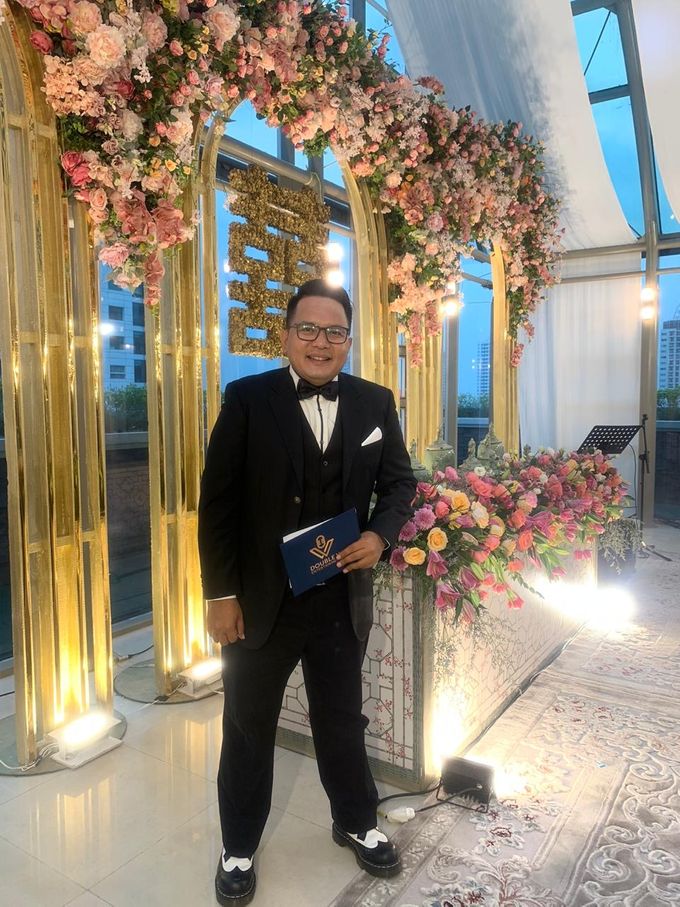 MC Sangjit & MC EngagementnThe Glass Terrace Grand Hyatt Jakarta By Double V Entertainment by Anthony Stevven - 003 MC Sangjit & MC EngagementnThe Glass Terrace Grand Hyatt Jakarta By Double V Entertainment by Anthony Stevven - 003