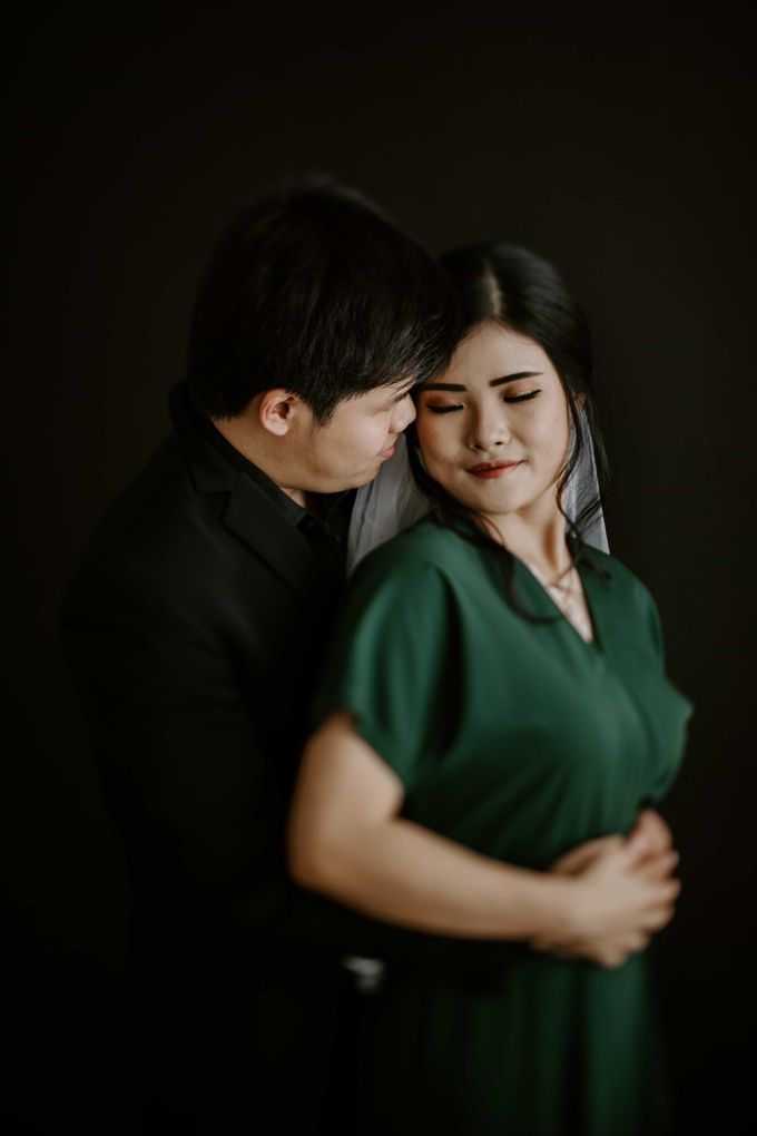 Octa & Elvita Intimate Indoor by KIN Moments - 044 Octa & Elvita Intimate Indoor by KIN Moments - 044