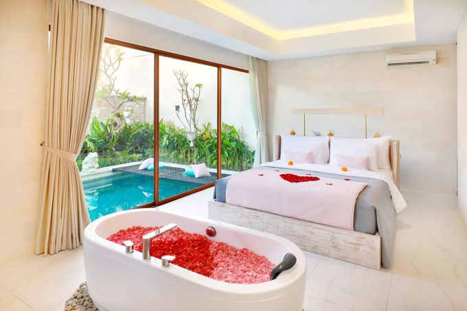 Honeymoon Package at La Vie Villa by Ayona Villa - 001 Honeymoon Package at La Vie Villa by Ayona Villa - 001
