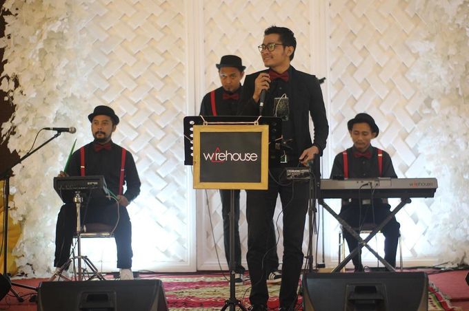 Mini Acoustic by Warehouse Music Entertainment - 001 Mini Acoustic by Warehouse Music Entertainment - 001