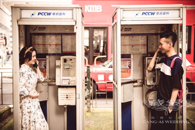 Bustling Street of Hong Kong by Cang Ai Wedding - 021