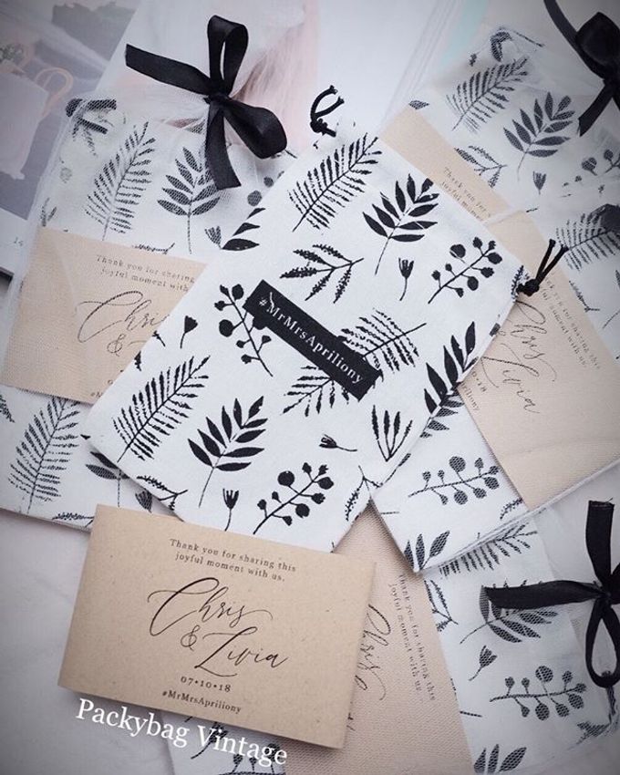 Livia & Chris Wedding by Packy Bag Vintage - 001 Livia & Chris Wedding by Packy Bag Vintage - 001