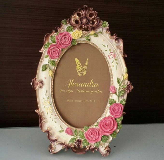 Special Design Photo Frame by Jolie Belle - 005 Special Design Photo Frame by Jolie Belle - 005