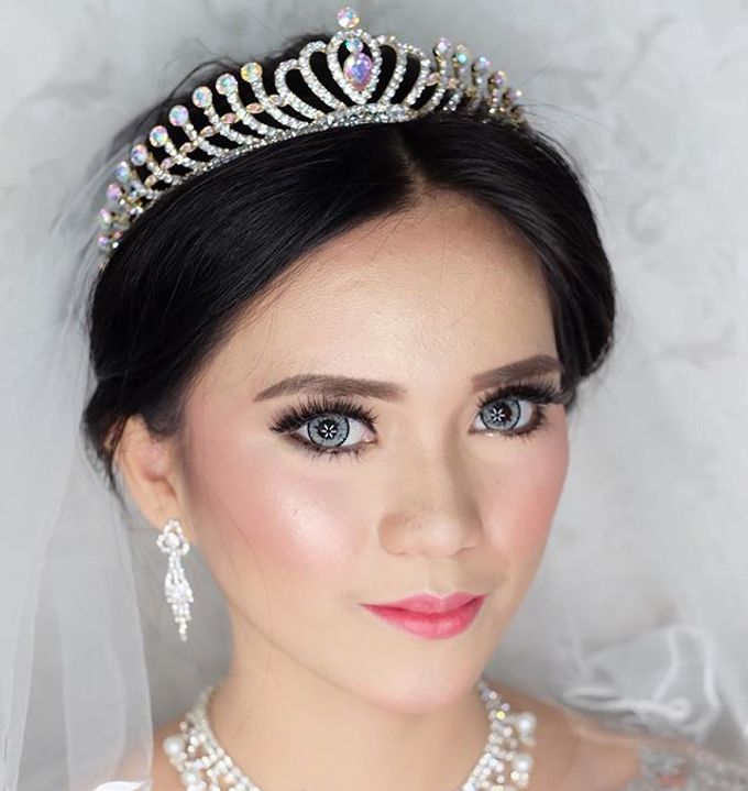 Bride Makeup by MRS Makeup & Bridal - 002