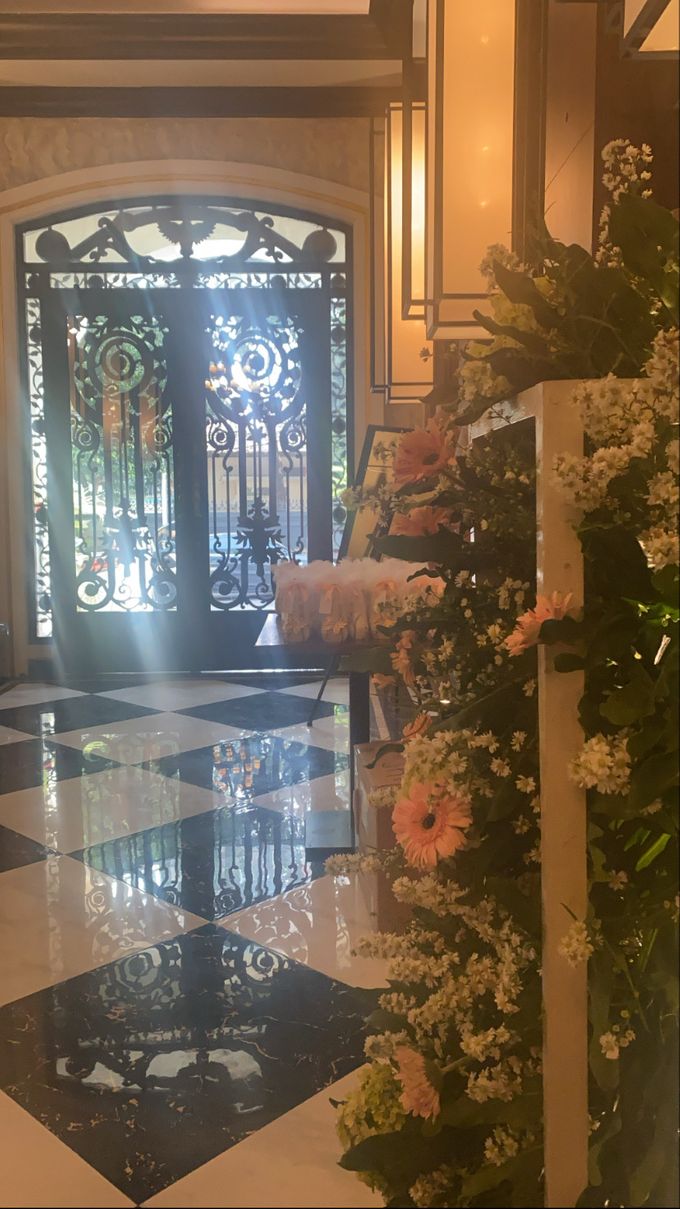 Holy Matrimony and International Wedding of Christin & Adit by G wedding organizer - 046 Holy Matrimony and International Wedding of Christin & Adit by G wedding organizer - 046