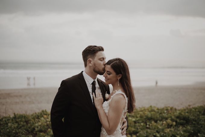 Mindy & Cameron Wedding at W Hotel Bali by AKSA Creative - 043 Mindy & Cameron Wedding at W Hotel Bali by AKSA Creative - 043
