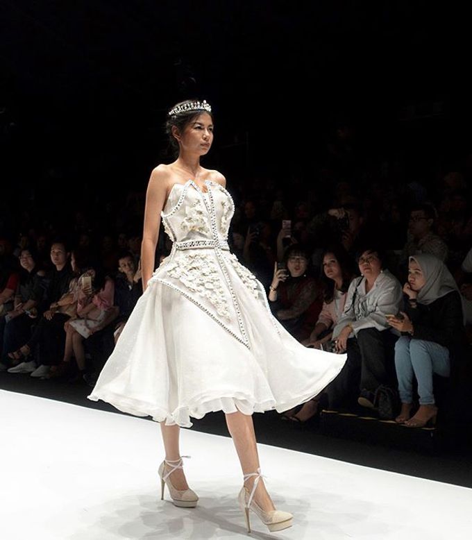 Bridal Gowns - JFW BLOOM COLLECTIONS by Angelina Monica - 001 Bridal Gowns - JFW BLOOM COLLECTIONS by Angelina Monica - 001