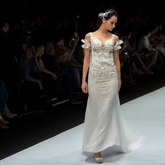 Bridal Gowns - JFW BLOOM COLLECTIONS by Angelina Monica - 002