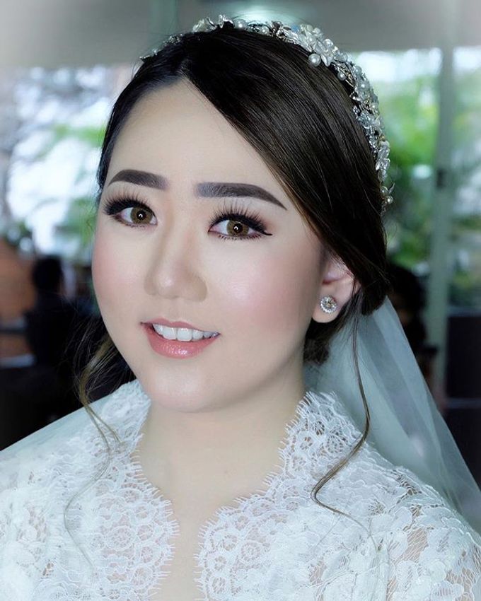 The Wedding of Priska & Partner by Felicaang Makeup Artist - 002 The Wedding of Priska & Partner by Felicaang Makeup Artist - 002