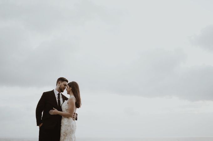 Mindy & Cameron Wedding at W Hotel Bali by AKSA Creative - 044